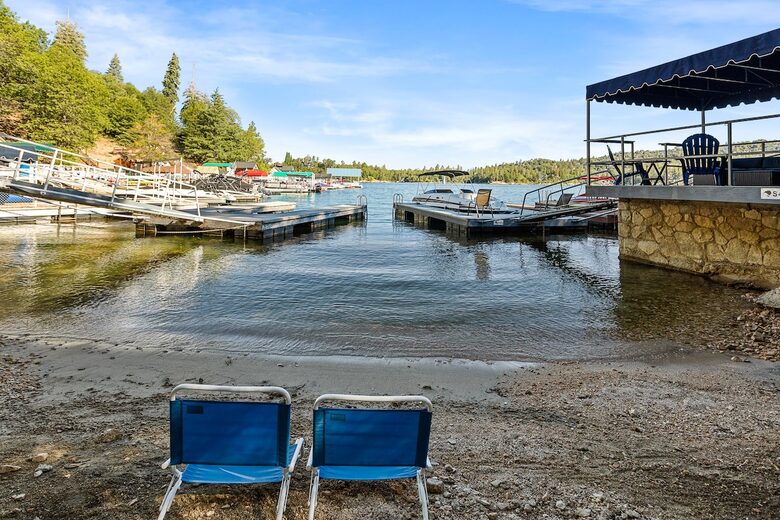 Modern Lake Arrowhead Escape With Stunning Water Views - Lake Arrowhead, California