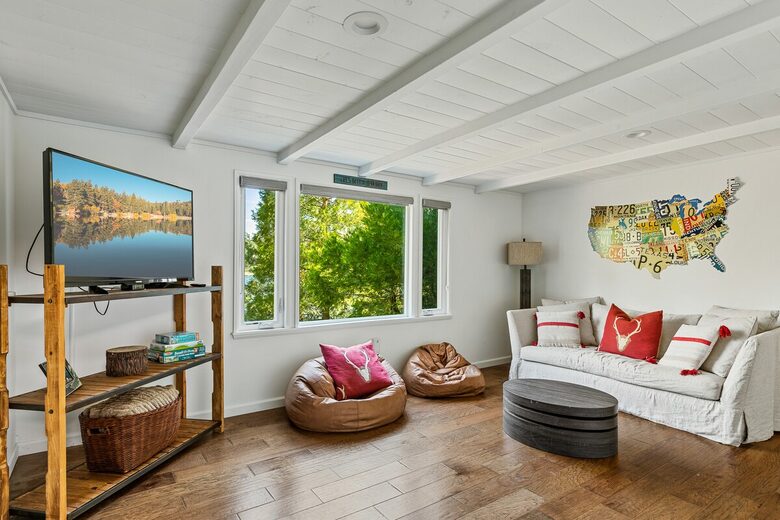 Modern Lake Arrowhead Escape With Stunning Water Views - Lake Arrowhead, California