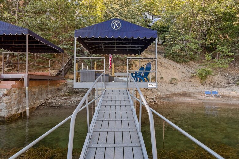 Modern Lake Arrowhead Escape With Stunning Water Views - Lake Arrowhead, California