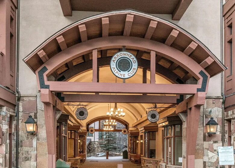 Cozy Village Mountain Retreat for all seasons in Beaver Creek - Edwards, Colorado