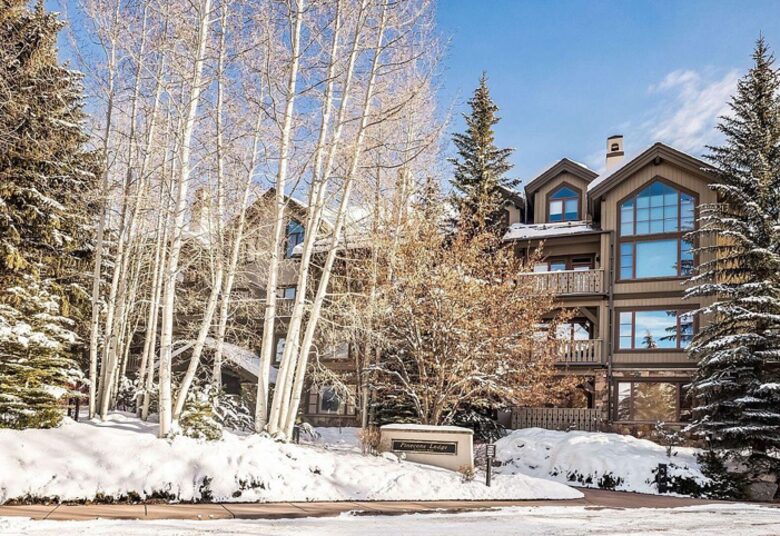 Cozy Village Mountain Retreat for all seasons in Beaver Creek - Edwards, Colorado