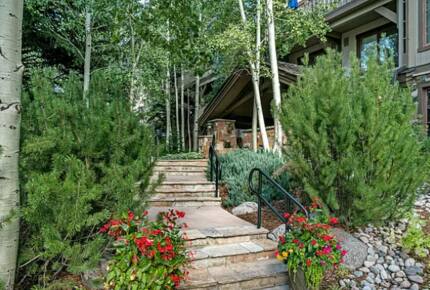 Cozy Village Mountain Retreat for all seasons in Beaver Creek - Edwards, Colorado