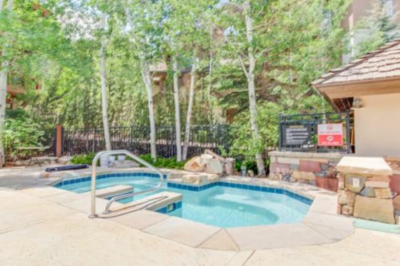 Cozy Village Mountain Retreat for all seasons in Beaver Creek - Edwards, Colorado