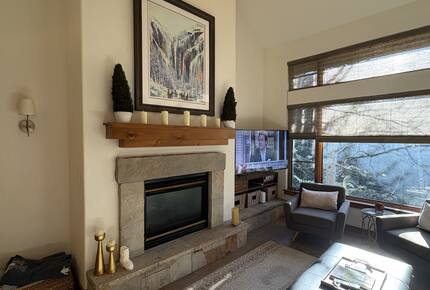 Cozy Village Mountain Retreat for all seasons in Beaver Creek - Edwards, Colorado