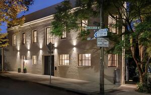 Refined Urban Sanctuary in the Heart of Annandale - Annandale, Australia