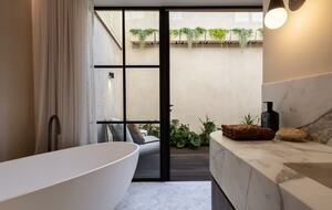 Refined Urban Sanctuary in the Heart of Annandale - Annandale, Australia