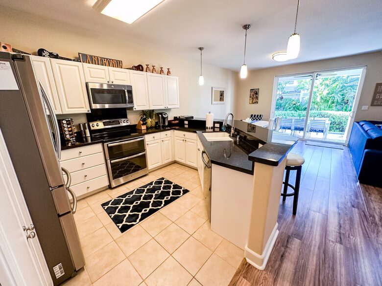 Island Escape | Elegant 3-Bedroom Villa in Gated Ko Olina Community - Kapolei, Hawaii