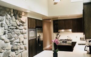 Hudson Ridge Escape - New Paltz, New York