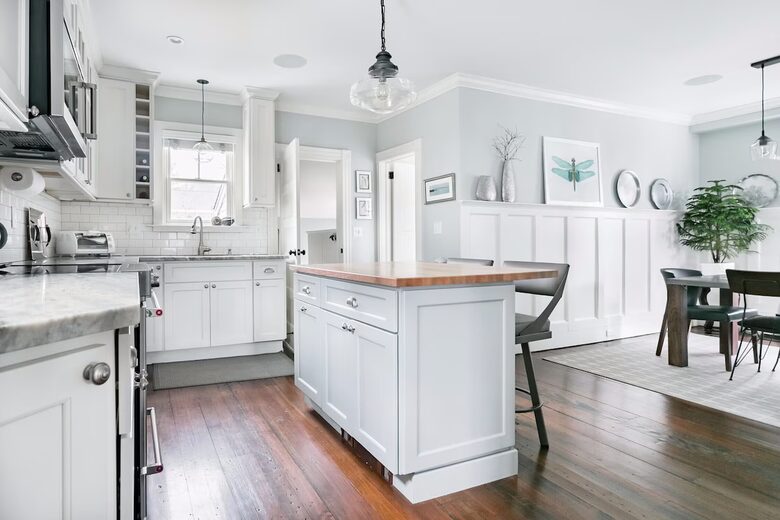 Coastal Charmer Steps from Thames Street & Newport Harbor - Newport, Rhode Island