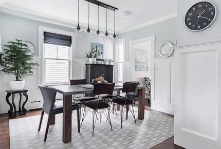 Coastal Charmer Steps from Thames Street & Newport Harbor - Newport, Rhode Island