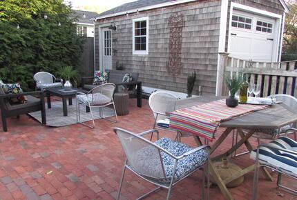 Coastal Charmer Steps from Thames Street & Newport Harbor - Newport, Rhode Island