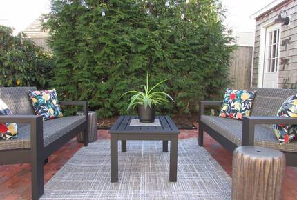 Coastal Charmer Steps from Thames Street & Newport Harbor - Newport, Rhode Island