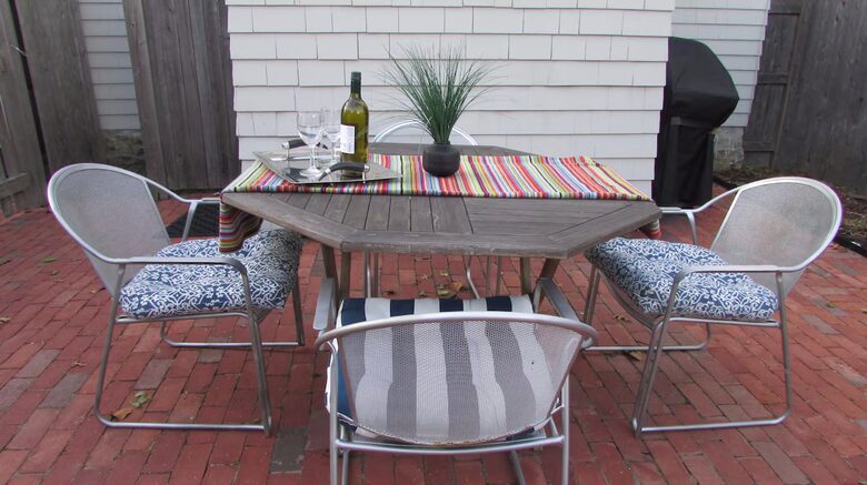 Coastal Charmer Steps from Thames Street & Newport Harbor - Newport, Rhode Island