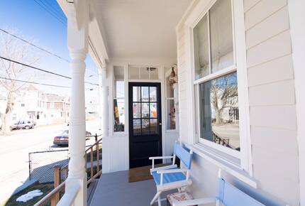 Coastal Charmer Steps from Thames Street & Newport Harbor - Newport, Rhode Island