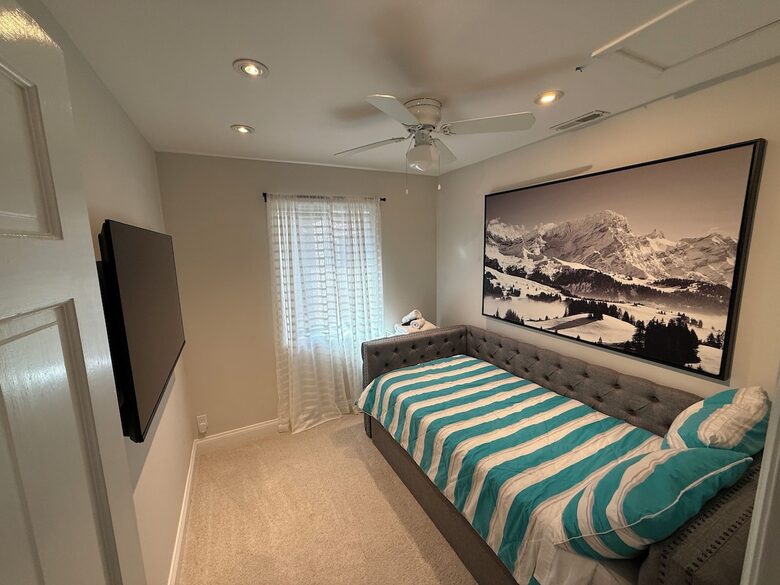 Hudson Ridge Escape - New Paltz, New York