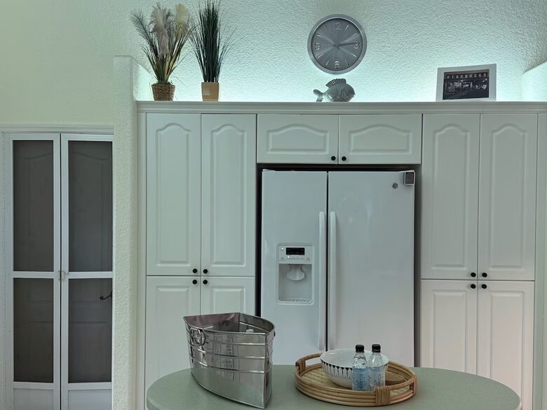 Villa Solora Modern Spanish-Inspired Retreat on Florida’s Intracoastal Waterway - Port Charlotte, Florida