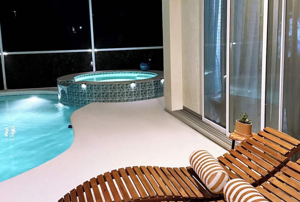 Villa Solora Modern Spanish-Inspired Retreat on Florida’s Intracoastal Waterway - Port Charlotte, Florida