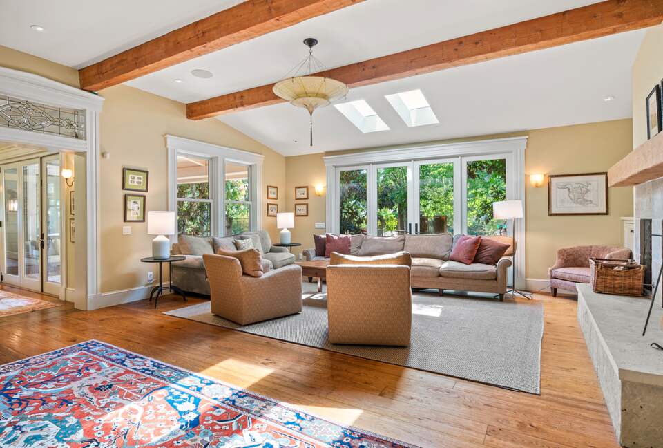 Grand Sonoma Vista Estate - Sonoma, California