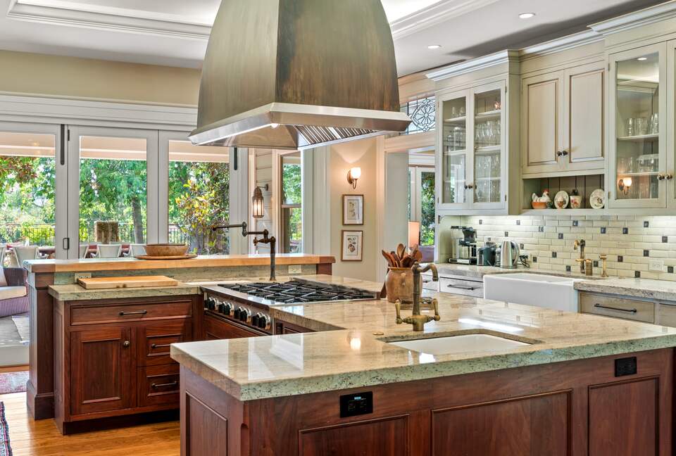 Grand Sonoma Vista Estate - Sonoma, California