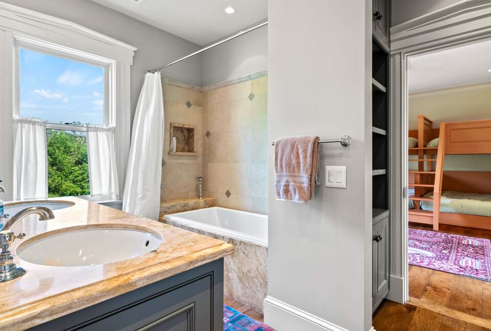 Grand Sonoma Vista Estate - Sonoma, California