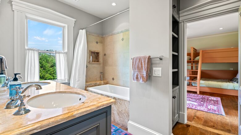 Grand Sonoma Vista Estate - Sonoma, California