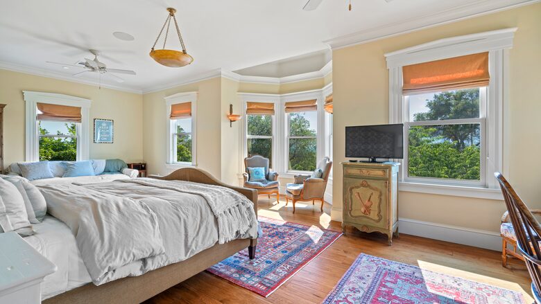 Grand Sonoma Vista Estate - Sonoma, California