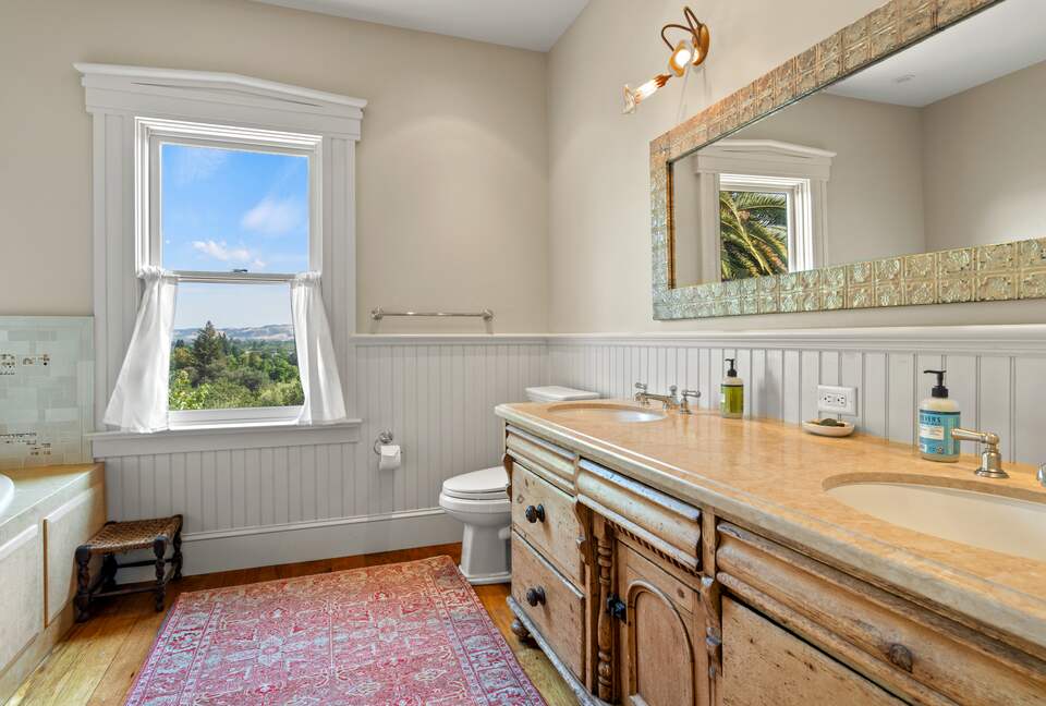 Grand Sonoma Vista Estate - Sonoma, California