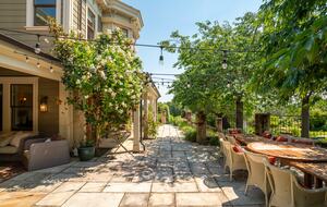 Grand Sonoma Vista Estate - Sonoma, California