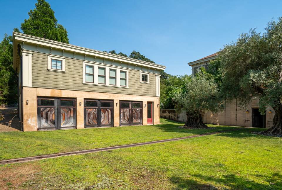 Grand Sonoma Vista Estate - Sonoma, California