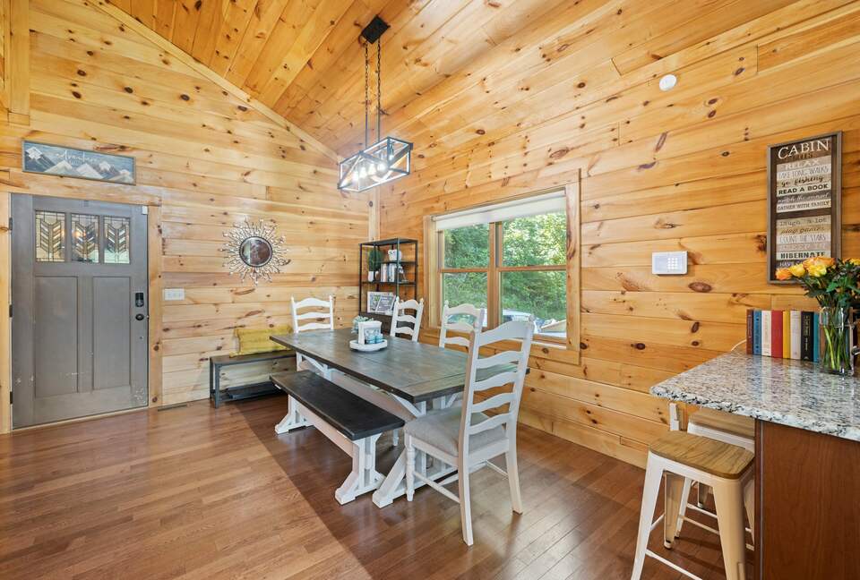 Mountain Escape in Heart of Maggie Valley - Maggie Valley, North Carolina