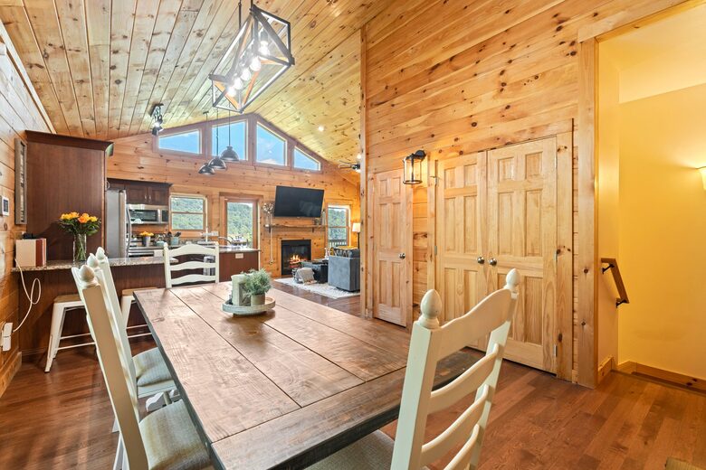 Mountain Escape in Heart of Maggie Valley - Maggie Valley, North Carolina