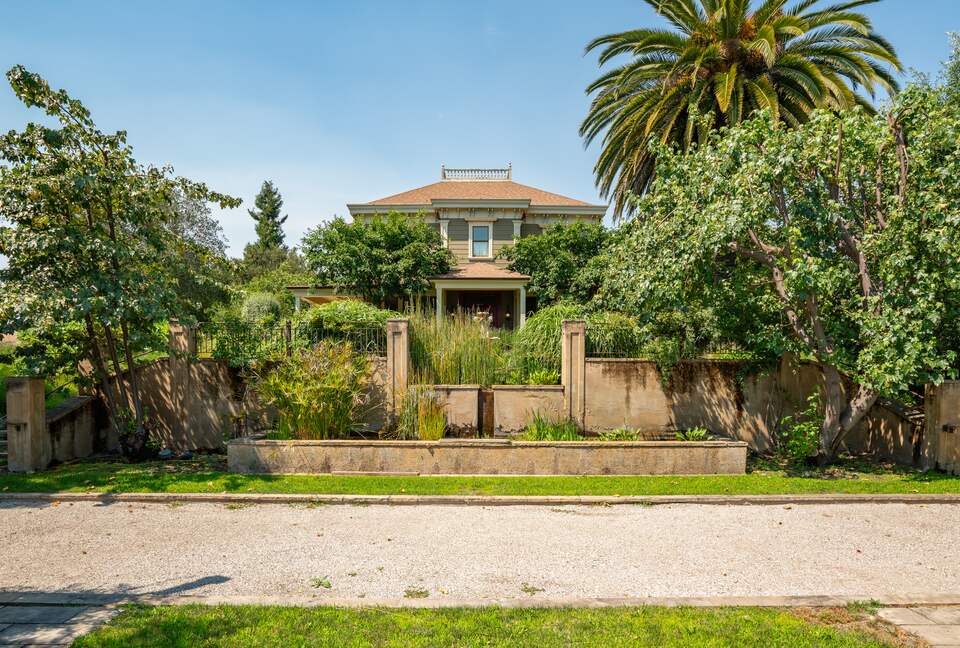 Grand Sonoma Vista Estate - Sonoma, California