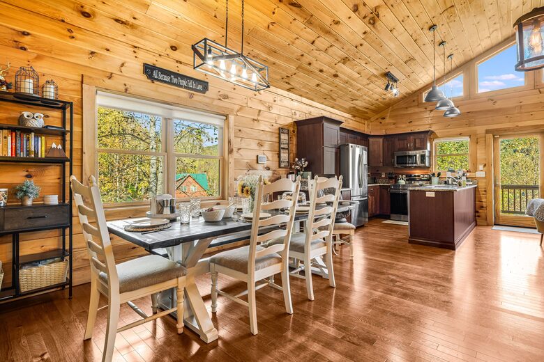 Mountain Escape in Heart of Maggie Valley - Maggie Valley, North Carolina