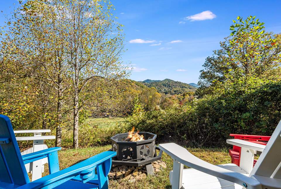 Mountain Escape in Heart of Maggie Valley - Maggie Valley, North Carolina