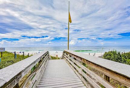 Newly Built Luxury Retreat with High Ceilings & Gulf Breeze Views - Santa Rosa Beach, Florida