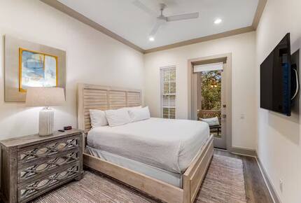 Newly Built Luxury Retreat with High Ceilings & Gulf Breeze Views - Santa Rosa Beach, Florida