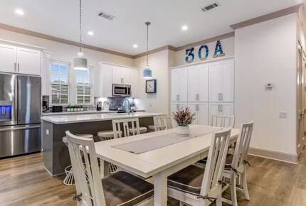 Newly Built Luxury Retreat with High Ceilings & Gulf Breeze Views - Santa Rosa Beach, Florida