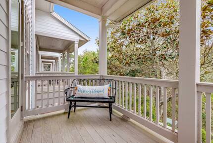 Newly Built Luxury Retreat with High Ceilings & Gulf Breeze Views - Santa Rosa Beach, Florida