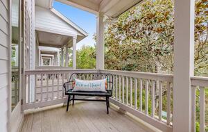 Newly Built Luxury Retreat with High Ceilings & Gulf Breeze Views - Santa Rosa Beach, Florida