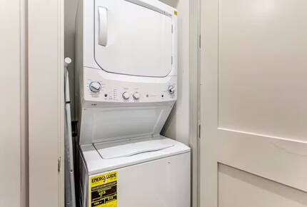 Newly Built Luxury Retreat with High Ceilings & Gulf Breeze Views - Santa Rosa Beach, Florida