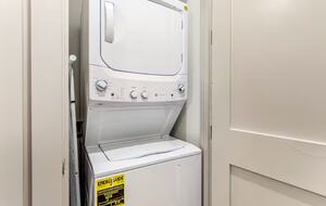 Newly Built Luxury Retreat with High Ceilings & Gulf Breeze Views - Santa Rosa Beach, Florida