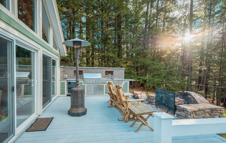 Friends Lake Estate | A Luxurious Adirondack Waterfront Retreat - Chestertown, New York