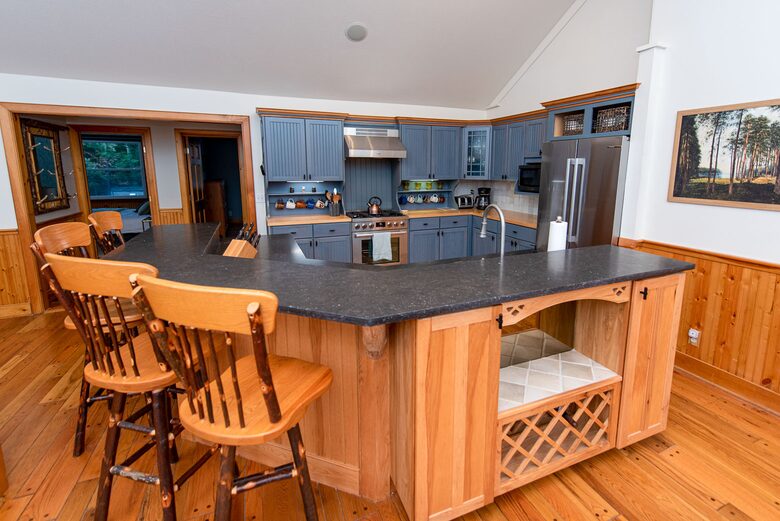 Friends Lake Estate | A Luxurious Adirondack Waterfront Retreat - Chestertown, New York