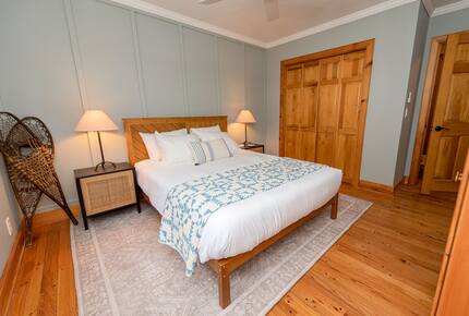 Friends Lake Estate | A Luxurious Adirondack Waterfront Retreat - Chestertown, New York