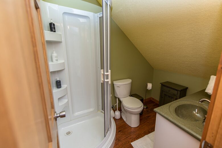 Friends Lake Estate | A Luxurious Adirondack Waterfront Retreat - Chestertown, New York