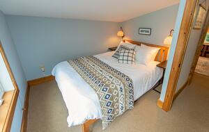 Friends Lake Estate | A Luxurious Adirondack Waterfront Retreat - Chestertown, New York