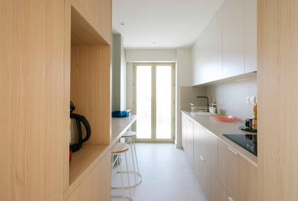 Refined Oceanfront Apartment Above Côte des Basques - Biarritz, France