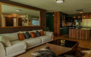 Tranquil Golfside Villa in Balvanera Polo Country Club Country Club - Corregidora, Mexico