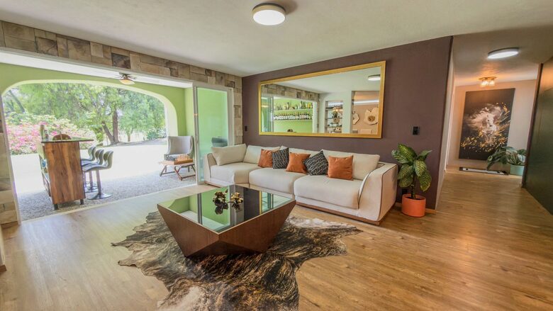 Tranquil Golfside Villa in Balvanera Polo Country Club Country Club - Corregidora, Mexico