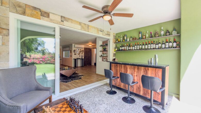 Tranquil Golfside Villa in Balvanera Polo Country Club Country Club - Corregidora, Mexico